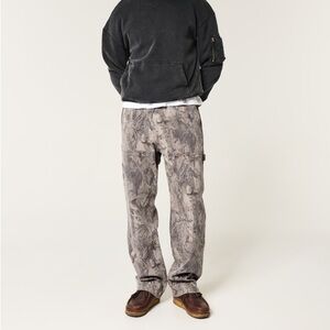 Hollister Loose Fit Camo Jeans W28 L30